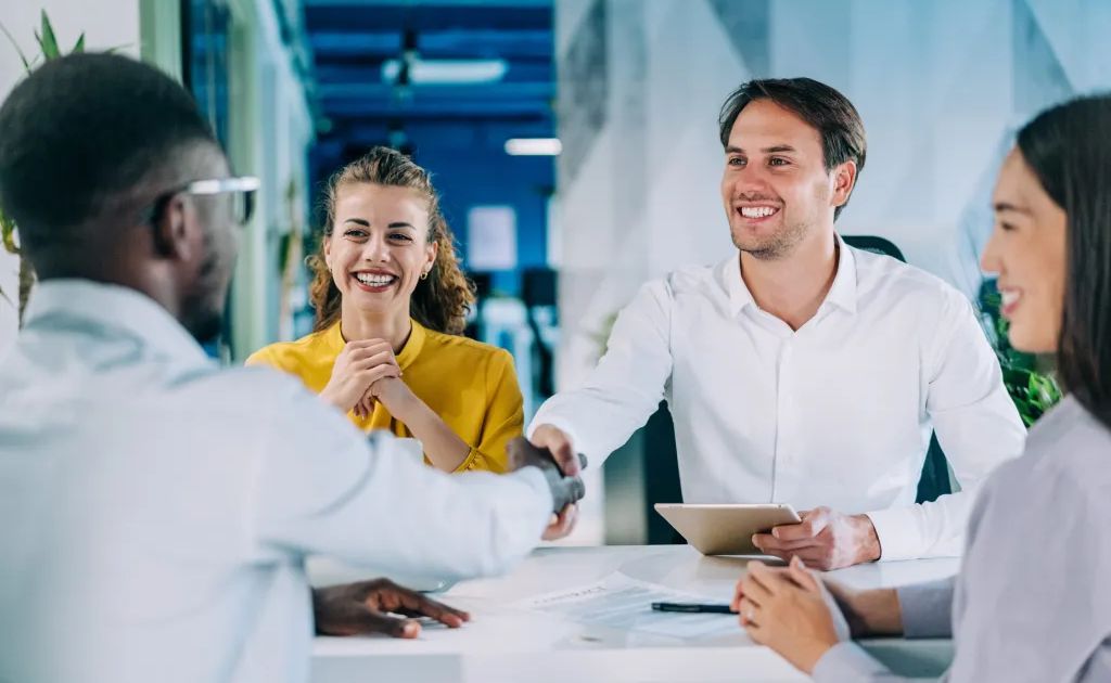 Salaires des MBA en 2026 : comment maximiser son ROI ?